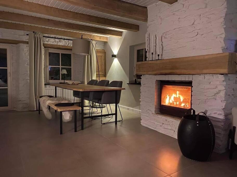 Charmante Maison De Vacances Vaux-sur-Sure Luaran gambar